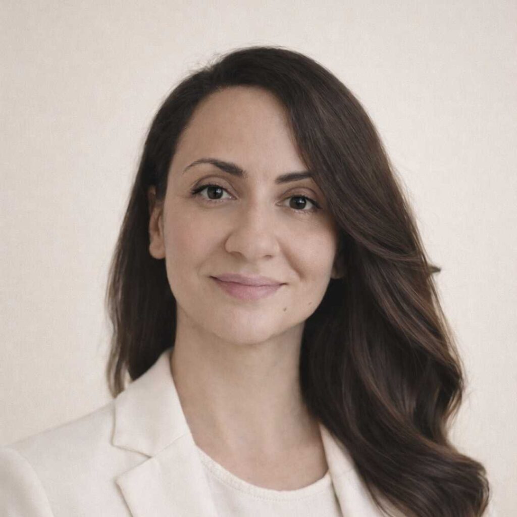 Dora Tsoraklidis HR Consultant Toronto